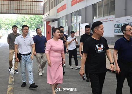 热烈欢迎美菱集团钟总及团队一行莅临xc体育参观指导！